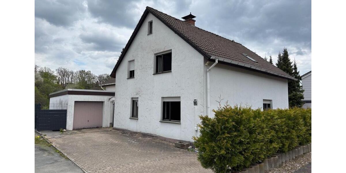 Mehrfamilienhaus, Wohnhaus Detmold Hiddesen - 7 Zimmer, 170 m&sup2;, 220.000&euro; | Angebot:26476169