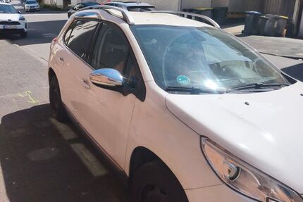 Peugeot 2008 125.000 km 6.000 &euro; Paderborn 33098