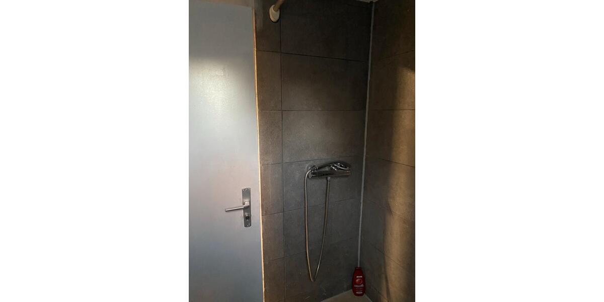 DG zur vermieten 3 zimmer