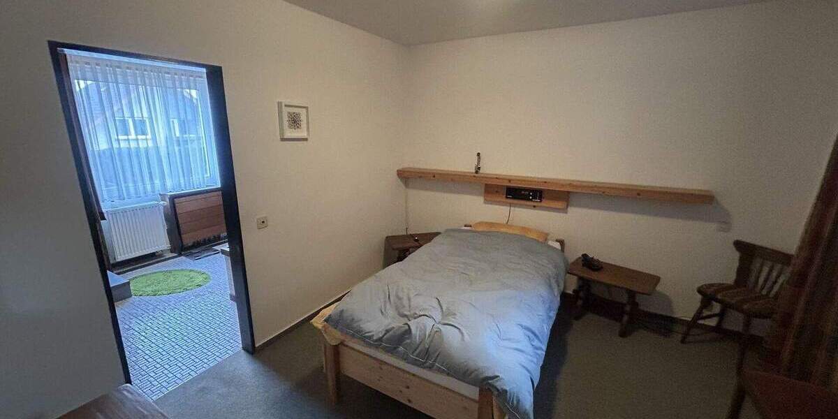 Mehrfamilienhaus, Wohnhaus Borchen / Kirchborchen Kirchborchen - 9 Zimmer, 216 m&sup2;, 365.000&euro; | Angebot:26715257