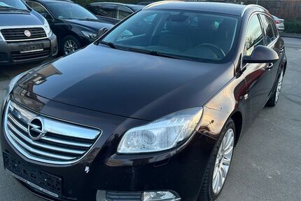 Opel Insignia 189.000 km 5.499 &euro; Paderborn 33100