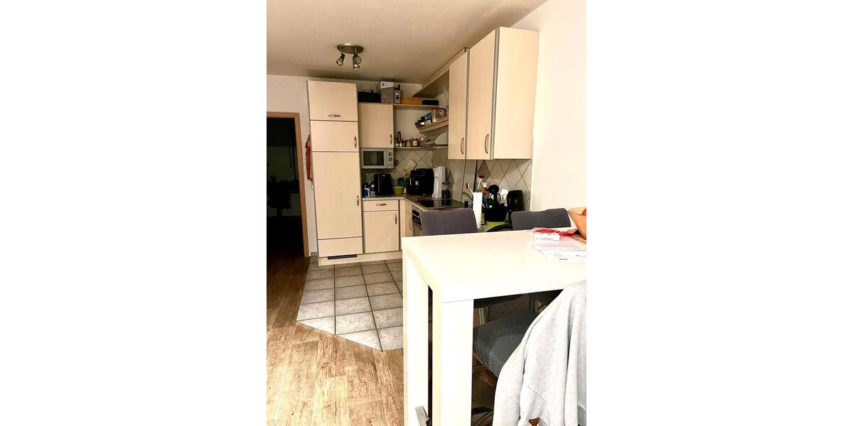 Etagenwohnung Schlangen - 2 Zimmer, 60 m&sup2;, 500&euro; | Angebot:27590845