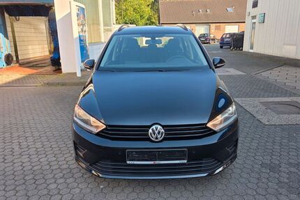 VW Golf Sportsvan 75.000 km 9.900 &euro; Salzkotten 33154
