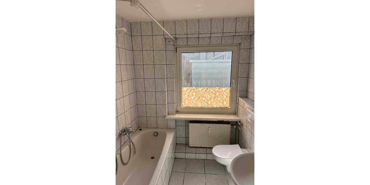 Erdgeschoßwohnung Horn-Bad Meinberg Bad Meinberg - 4 Zimmer, 89 m&sup2;, 129.500&euro; | Angebot:25157068