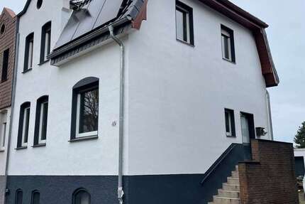 Haus zum Mieten in Lippstadt 1.490 € 132 m² 6 zimmer