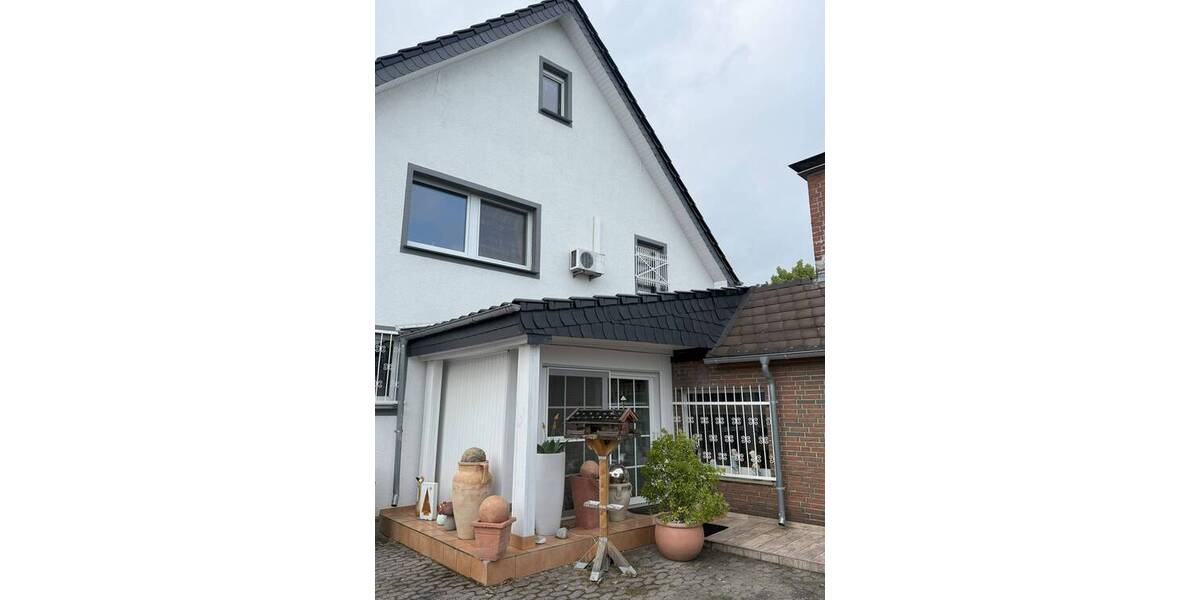 Mehrfamilienhaus, Wohnhaus Lippstadt Lipperode - 395.000&euro; | Angebot:25778302