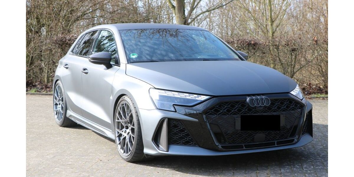 Audi RS3 17.500 km 65.390 &euro; Paderborn 33102
