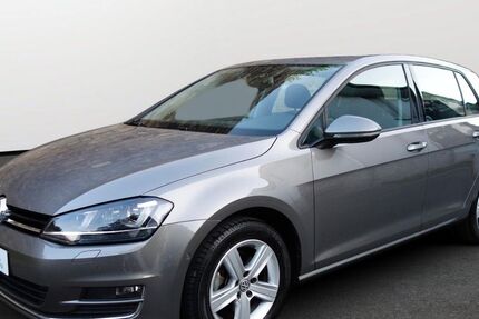 VW Golf 50.950 km 15.990 &euro; Geseke 59590