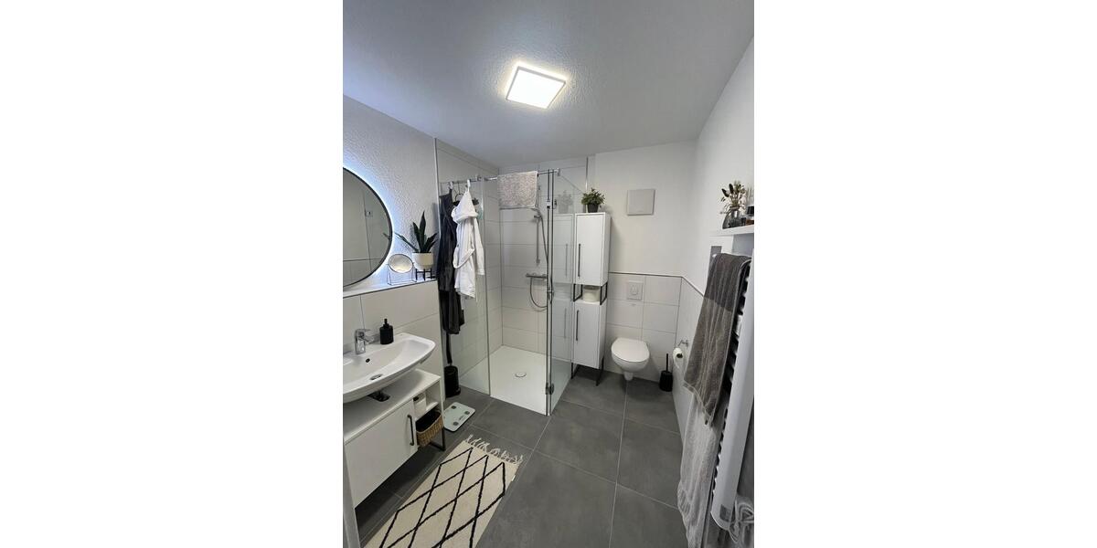Etagenwohnung Paderborn Neuenbeken - 3 Zimmer, 92 m&sup2;, 1.200&euro; | Angebot:26649215