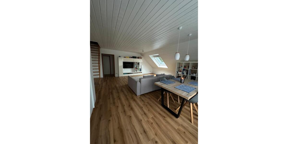 Maisonettenwohnung Paderborn Neuenbeken - 4 Zimmer, 120 m&sup2;, 1.290&euro; | Angebot:27596753