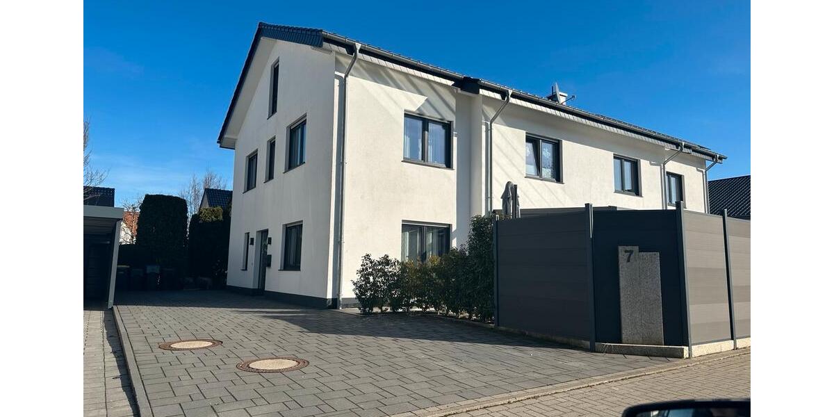 Doppelhaushälfte Oerlinghausen - 4 Zimmer, 148 m&sup2;, 549.000&euro; | Angebot:25236976