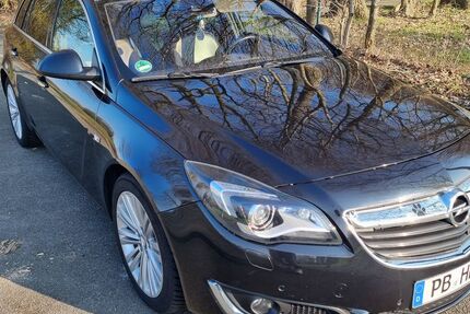 Opel Insignia 227.300 km 5.990 &euro; Paderborn 33161