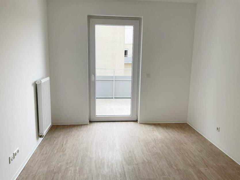 Direkt einziehen und WOHNFÜHLEN! 3 Zimmer mit Balkon! Moderne Ausstattung, Tageslichtbad, Aufzug 3 zimmer