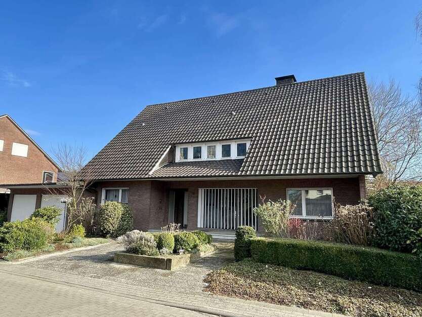 Haus zum Kaufen in Rietberg 479.000 € 233 m²