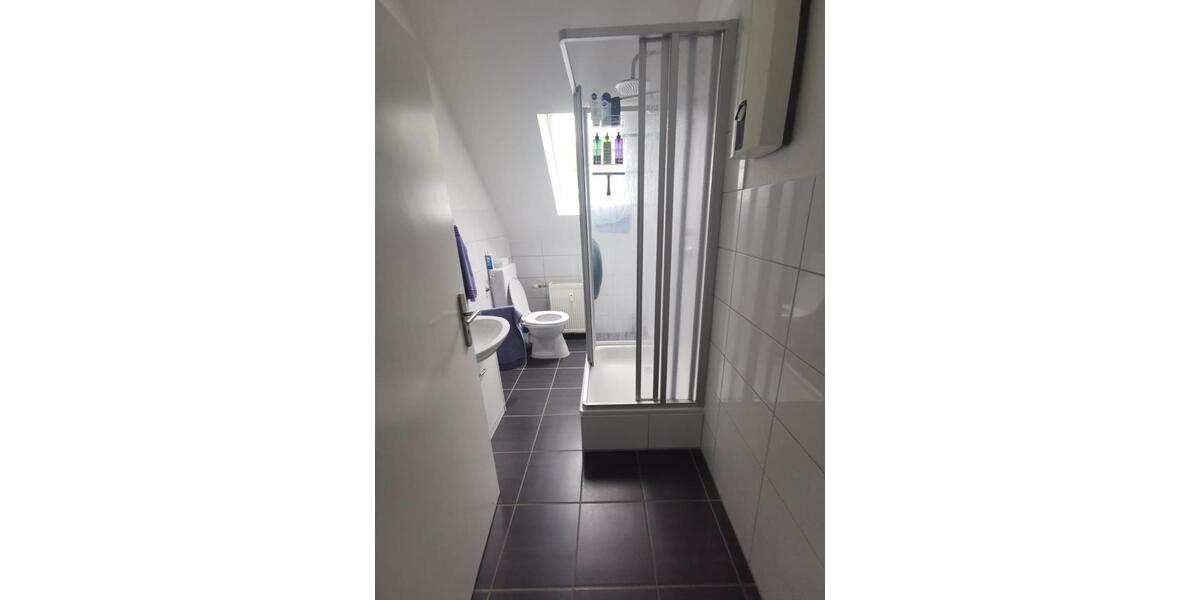 Dachgeschoßwohnung Paderborn - 3 Zimmer, 80 m&sup2;, 780&euro; | Angebot:27624463