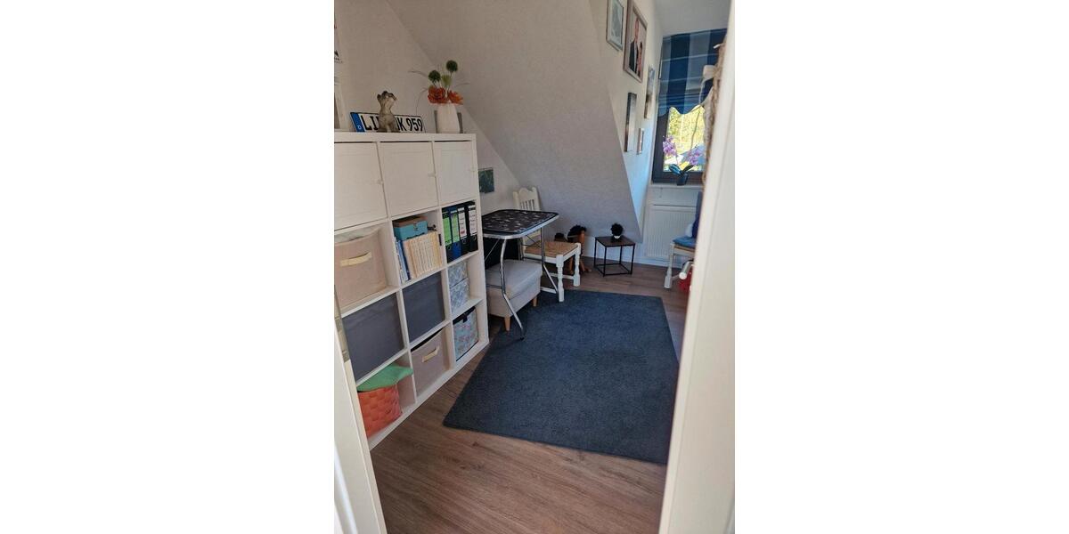 Dachgeschoßwohnung Oerlinghausen - 3 Zimmer, 74 m&sup2;, 198.500&euro; | Angebot:26549442