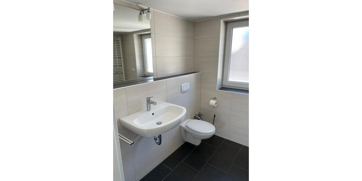 Dachgeschoßwohnung Paderborn - 2 Zimmer, 55 m&sup2;, 550&euro; | Angebot:25807073