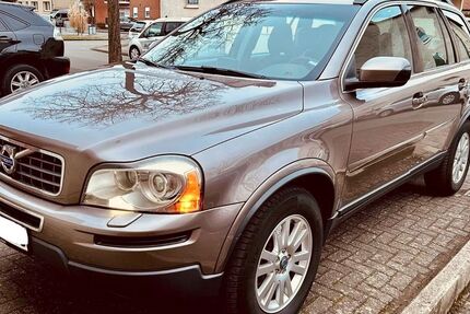Volvo XC90 239.000 km 10.990 &euro; Paderborn 33104