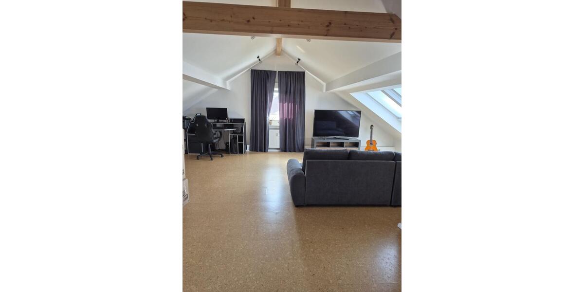 Dachgeschoßwohnung Hövelhof - 2 Zimmer, 65 m&sup2;, 800&euro; | Angebot:27626190