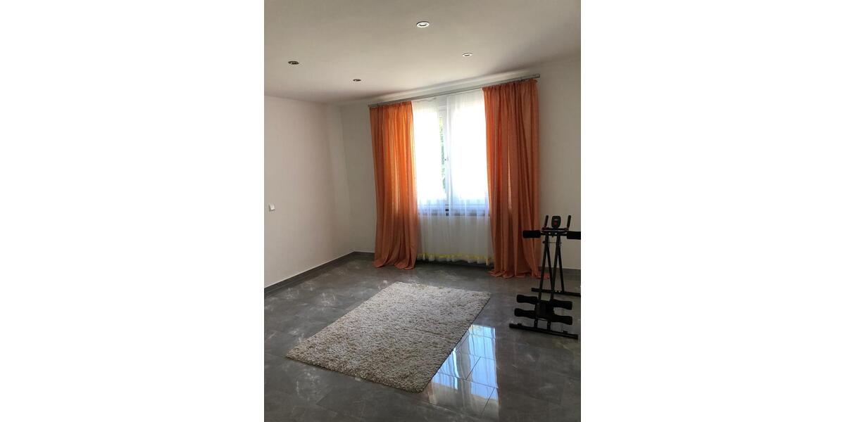 Einfamilienhaus Bad Lippspringe - 9 Zimmer, 237 m&sup2;, 499.000&euro; | Angebot:27113652