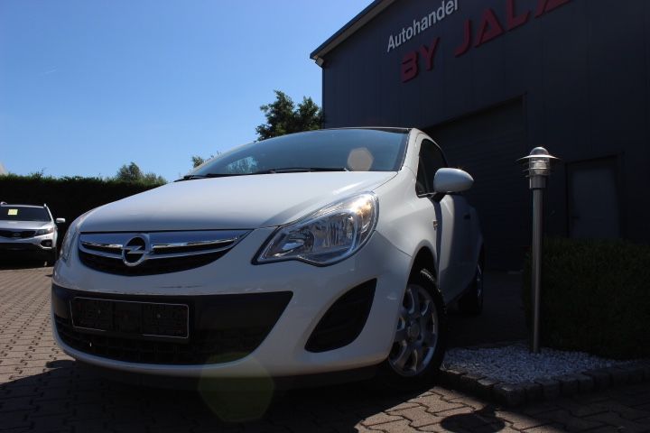 Opel Corsa 78.000 km 3.499 &euro; Lippstadt 59557