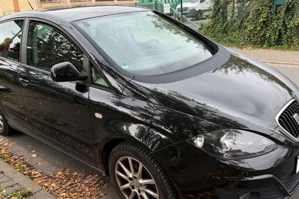 Seat Altea 204.000 km 3.499 &euro; Detmold 32758