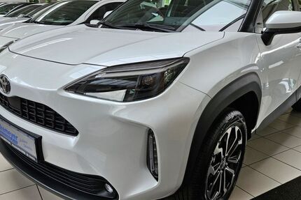 Toyota Yaris Cross 12.070 km 24.990 &euro; Paderborn 33104
