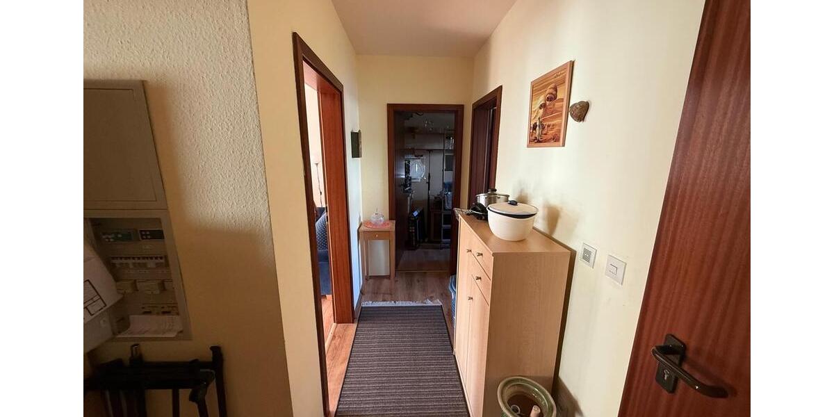 Erdgeschoßwohnung Bad Driburg - 2.5 Zimmer, 62 m&sup2;, 90.000&euro; | Angebot:27190348