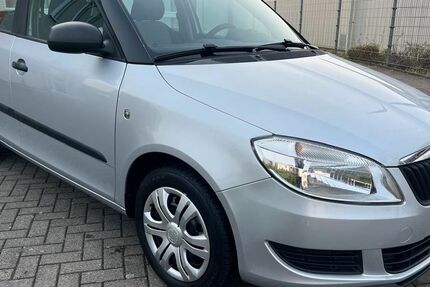 Skoda Fabia 215.500 km 2.300 &euro; Lippstadt 59557