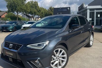 Seat Ibiza 5.800 km 19.850 € Paderborn 33100