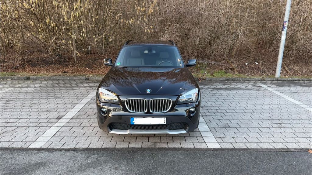 BMW X1 181.000 km 8.950 &euro; Lippstadt 59555