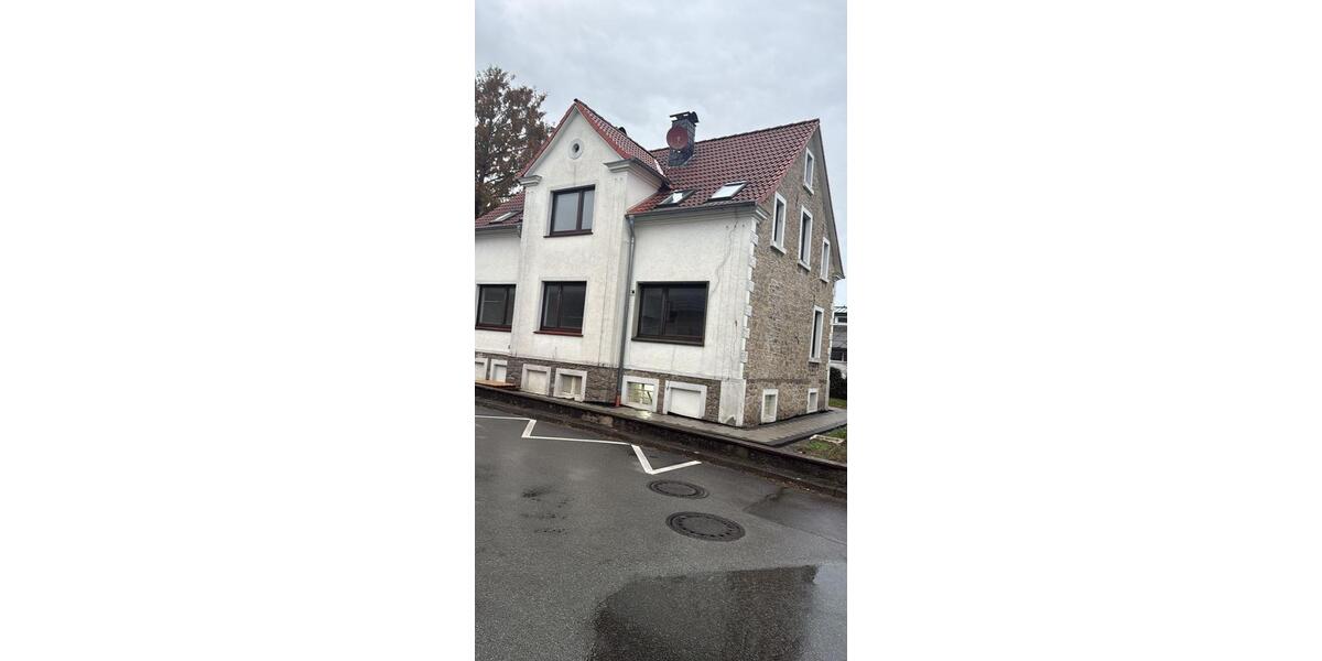 Etagenwohnung Detmold Hakedahl - 3.5 Zimmer, 110 m&sup2;, 950&euro; | Angebot:26615600