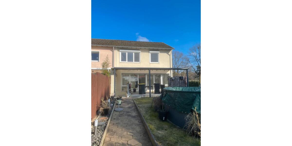 Reihenhaus Bielefeld Sennestadt - 4 Zimmer, 110 m&sup2;, 350.000&euro; | Angebot:25406840