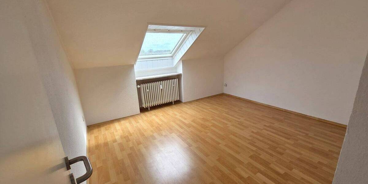 Etagenwohnung Paderborn Schloß Neuhaus - 3 Zimmer, 56 m&sup2;, 500&euro; | Angebot:26451242