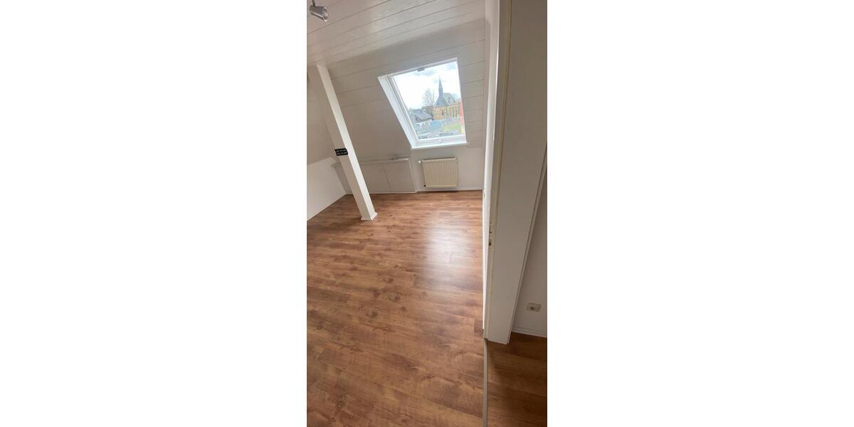 Etagenwohnung Geseke - 3 Zimmer, 83 m&sup2;, 622&euro; | Angebot:27624005