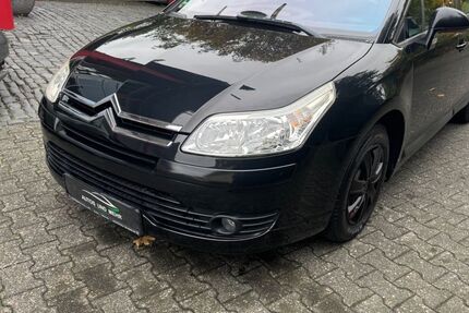 Citroen C4 147.000 km 3.699 &euro; Paderborn 33100