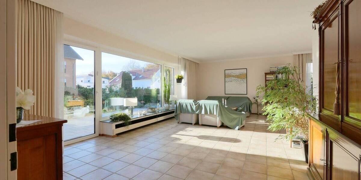 Bungalow Paderborn Kernstadt - 3 Zimmer, 126 m&sup2;, 849.000&euro; | Angebot:25736019