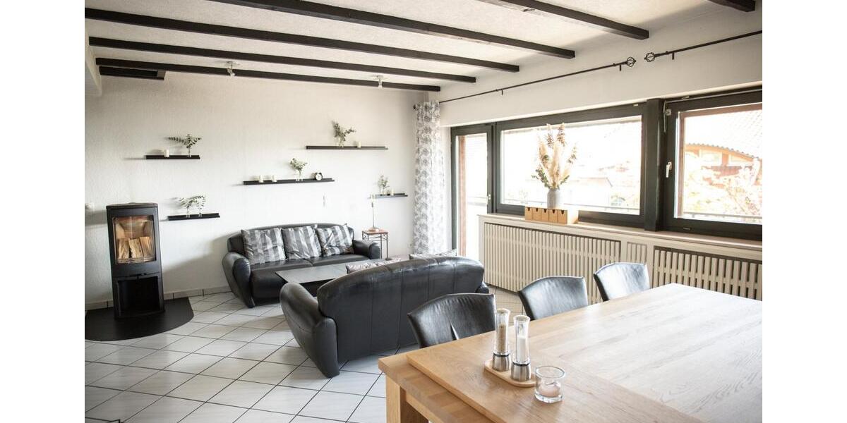 Einfamilienhaus Schloß Holte-Stukenbrock Stukenbrock - 10 Zimmer, 290 m&sup2;, 595.000&euro; | Angebot:26737636