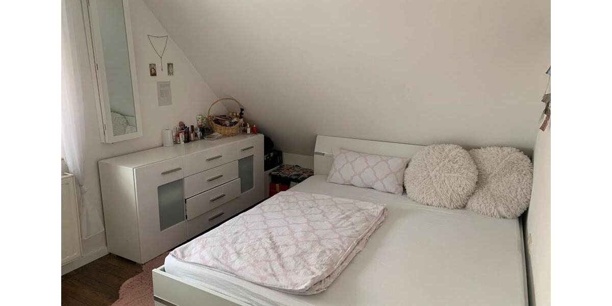 Maisonettenwohnung Paderborn Neuenbeken - 5 Zimmer, 106 m&sup2;, 810&euro; | Angebot:26337682