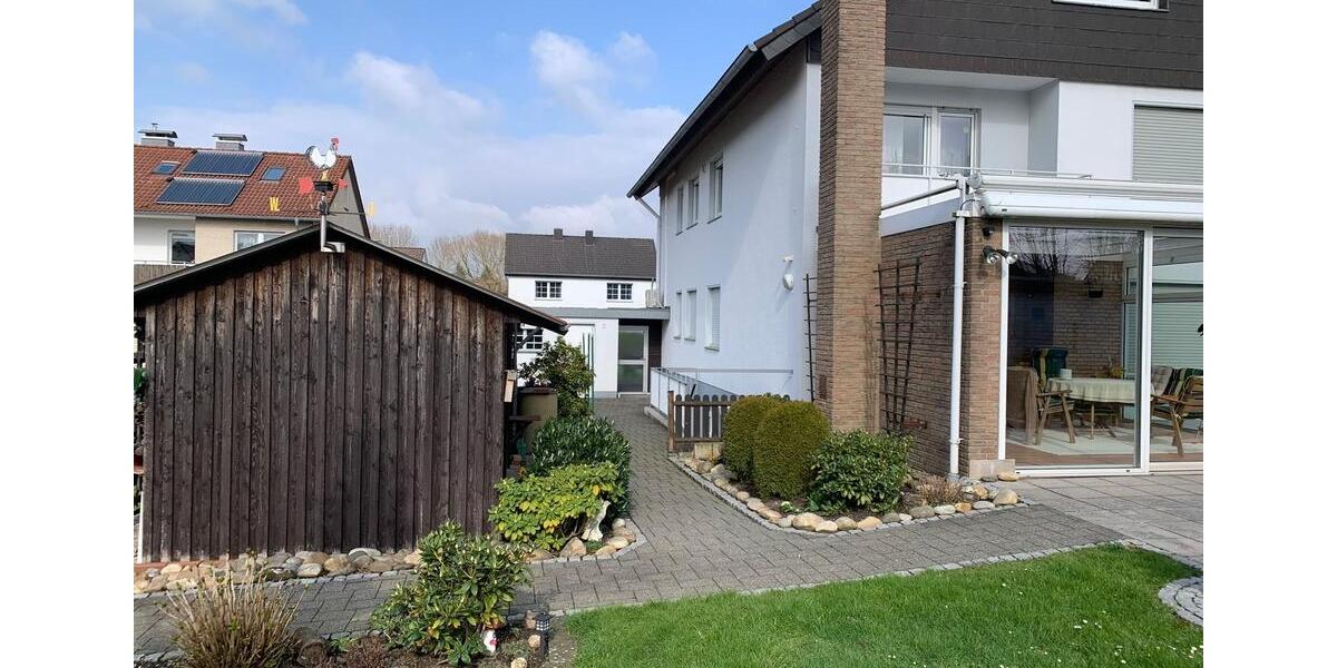 Dachgeschoßwohnung Detmold - 3 Zimmer, 56 m&sup2;, 450&euro; | Angebot:26329368