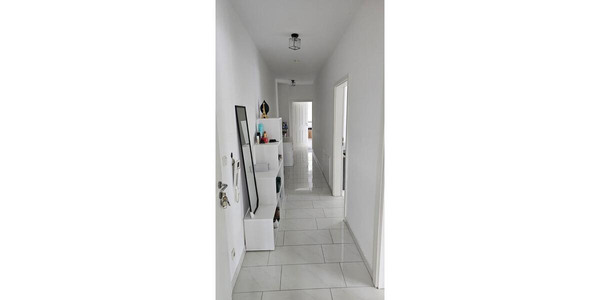Etagenwohnung Paderborn Neuenbeken - 3 Zimmer, 92 m&sup2;, 1.100&euro; | Angebot:27623744