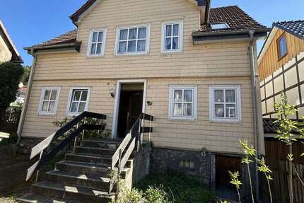 Haus Marsberg - 5 Zimmer, 140 m&sup2;, 150.000&euro; | Angebot:25201694