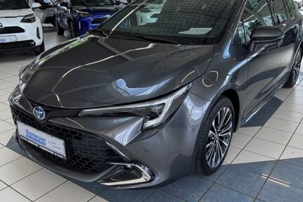 Toyota Corolla 23.135 km 28.490 &euro; Paderborn 33104