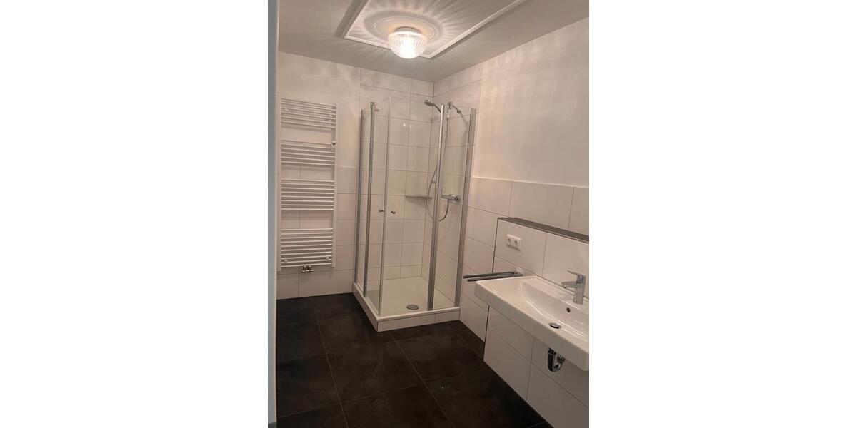 Erdgeschoßwohnung Bad Driburg - 3 Zimmer, 82 m&sup2;, 595&euro; | Angebot:27606163