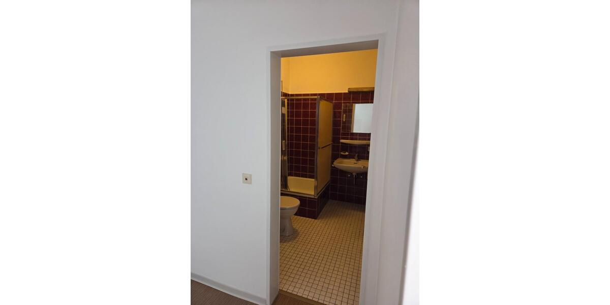 Etagenwohnung Paderborn - 1 Zimmer, 45 m&sup2;, 330&euro; | Angebot:27598043