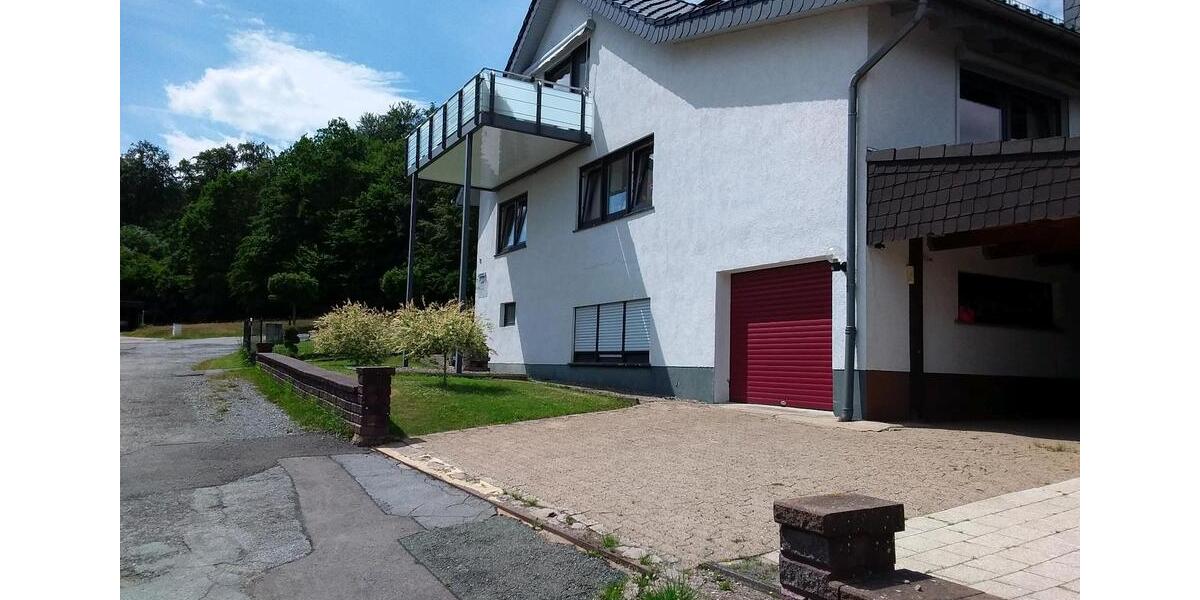 Einfamilienhaus Horn-Bad Meinberg Bad Meinberg - 9 Zimmer, 245 m&sup2;, 390.000&euro; | Angebot:27004280