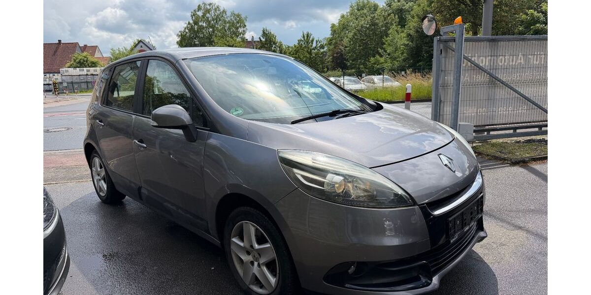 Renault Scenic 84.000 km 4.999 &euro; Detmold 32758