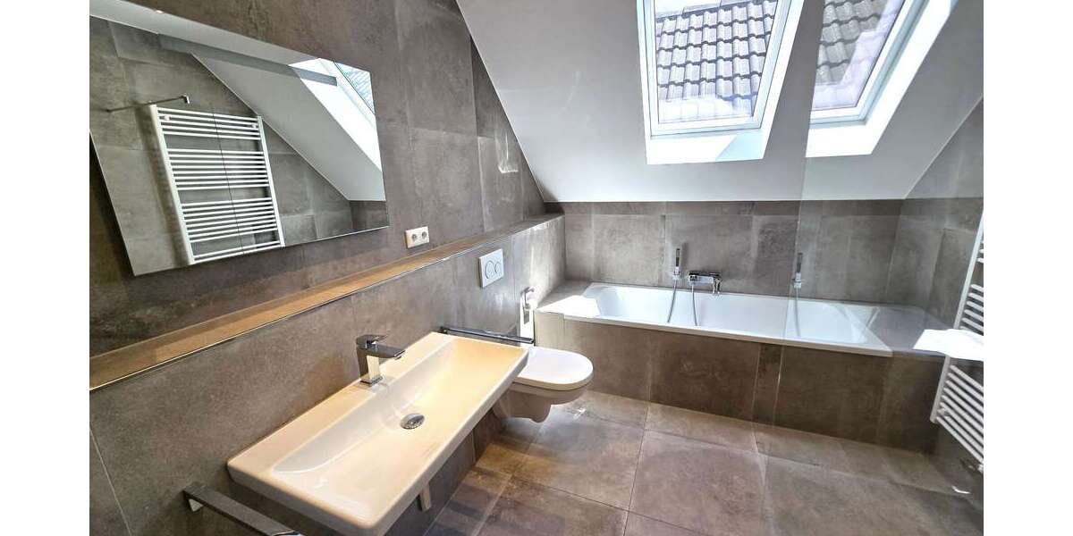 Etagenwohnung Büren - 5 Zimmer, 154 m&sup2;, 315.000&euro; | Angebot:21525711