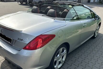 Peugeot 308 175.000 km 4.500 € Schlangen 33189