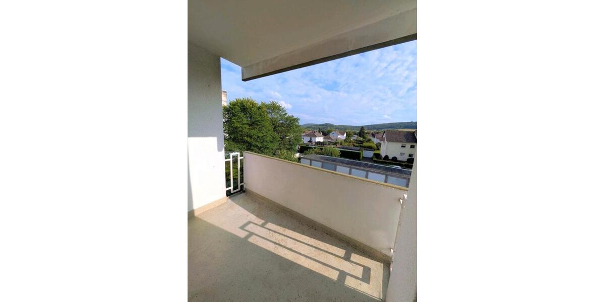 Etagenwohnung Bad Driburg - 3 Zimmer, 82 m&sup2;, 169.000&euro; | Angebot:27191018